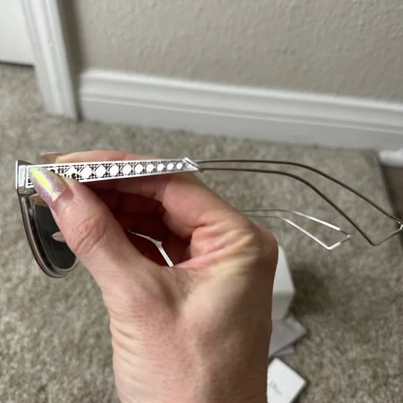 DIOR sunglasses - Picture 4 of 8